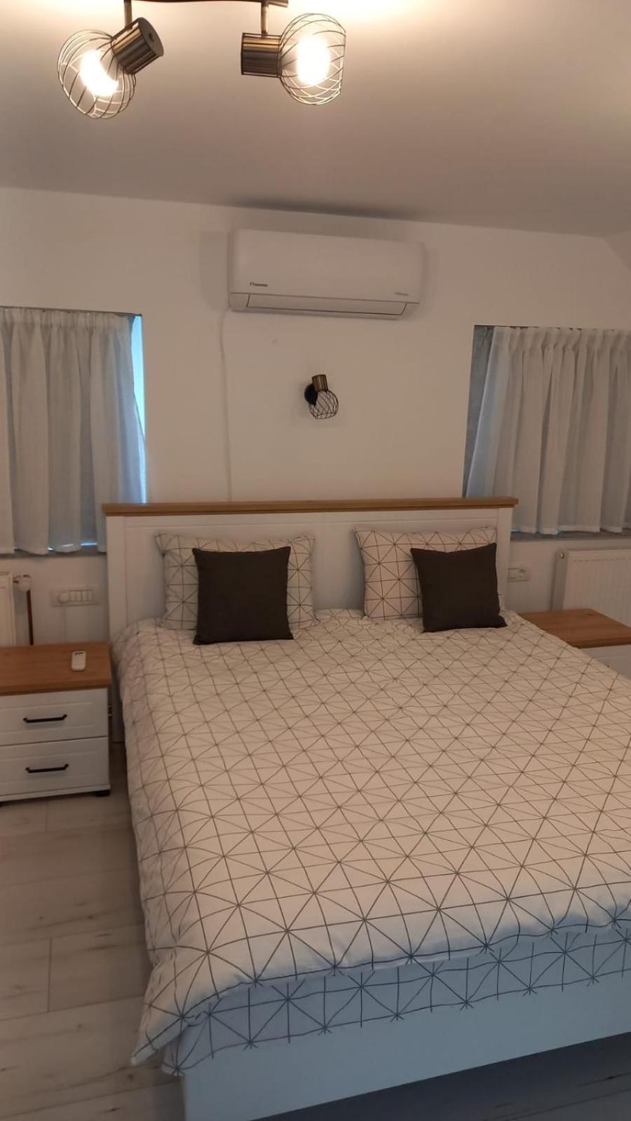 Casa De Vacanta Geoagiu Bai Ngoại thất bức ảnh